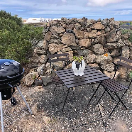 Tinyhouse Luna With Ac, Bbq And Beautiful View شقة La Vegueta